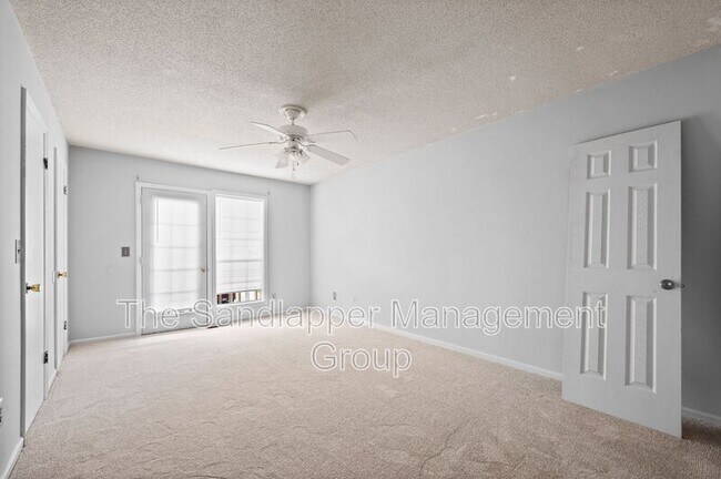Photo - 3614 Peppertree Ln