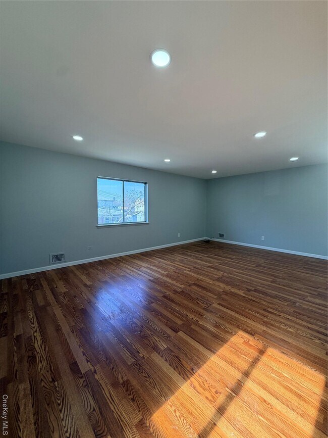 Photo - 153-16 110th Rd Unidad 2