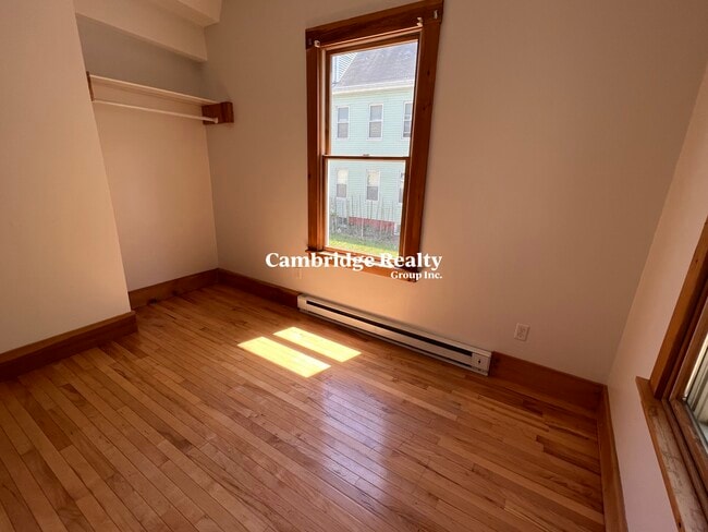 Building Photo - 76 Curtis St Unit 1 Rental