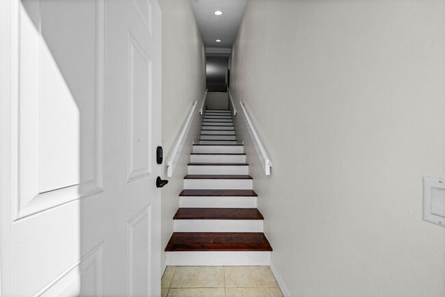 Photo - 23785 Clear Spring Ct