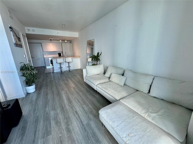 Photo - 501 NE 31st St Unit 2903