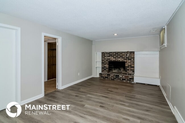 Photo - 512 Hargis Ln