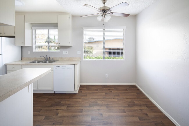 Photo - OPEN HOUSE: 6/27 10AM-12PM~ 2 BR Bright Apartment with Parking and AC! Unit 21