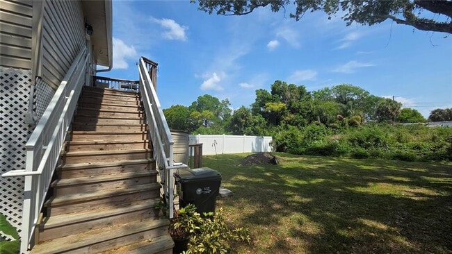 Photo - 1524 6th St NW