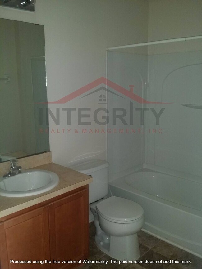 Photo - 3bed/2.5bath townhome in Jacksonville FL