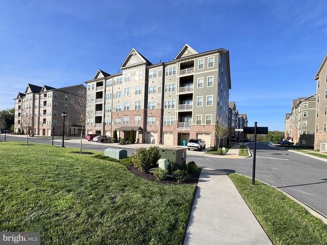 Photo - 3422 Angelica Wy Unit 203