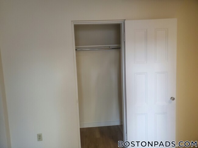 Photo - 62 Boylston St Unidad 612A