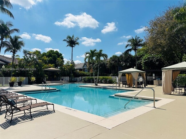 Building Photo - 15570 SW 105th Ln Unit 1718