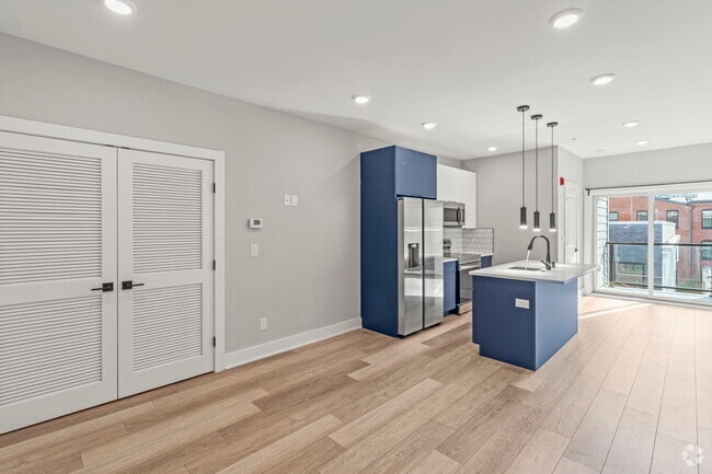 Building Photo - 2626 Trenton Ave Unit 404 Rental