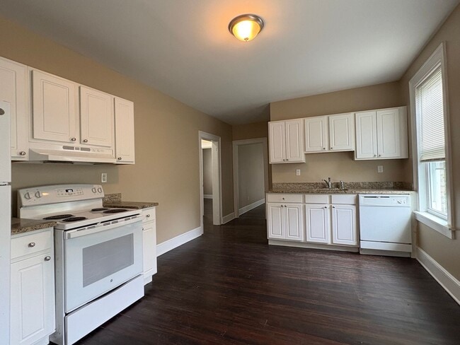 Photo - 24 Oak St Unit 2
