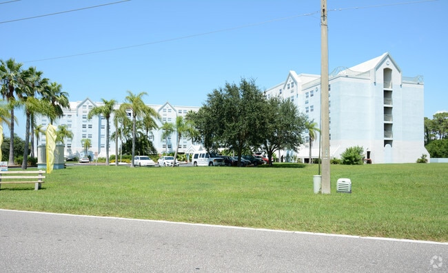 Photo - The Landings at St. Andrew - 62+ Community