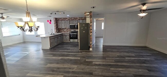 Photo - 20329 Astoria Ave