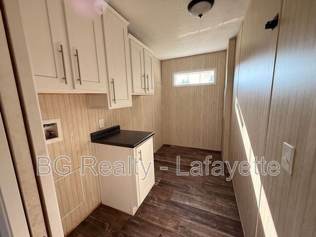 Photo - 290 Par Rd 1-393