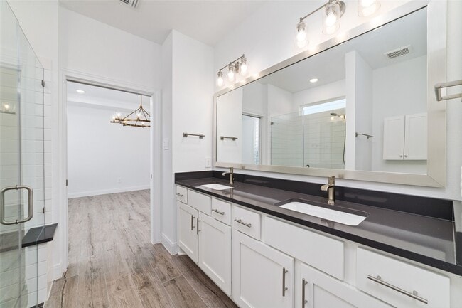 Photo - 14435 Gdn Grv Ct