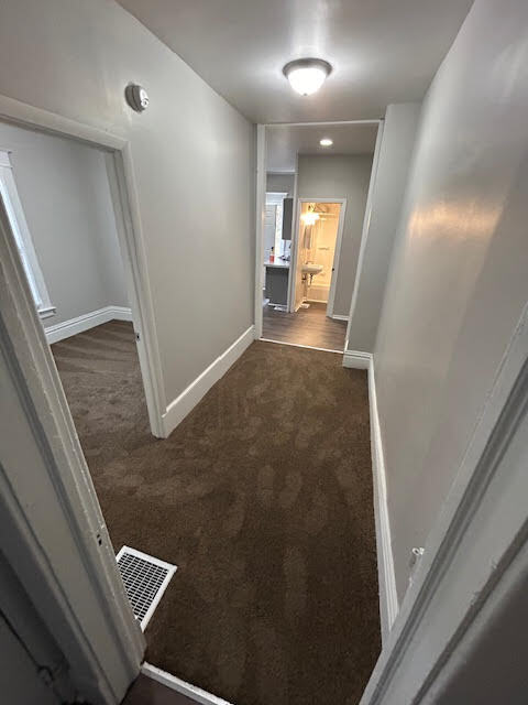 Photo - 834 Sherman St SE