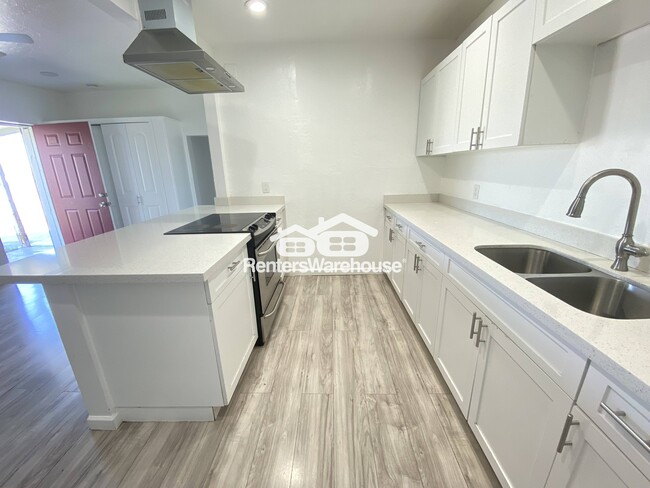 Photo - 1007 E Elwood St