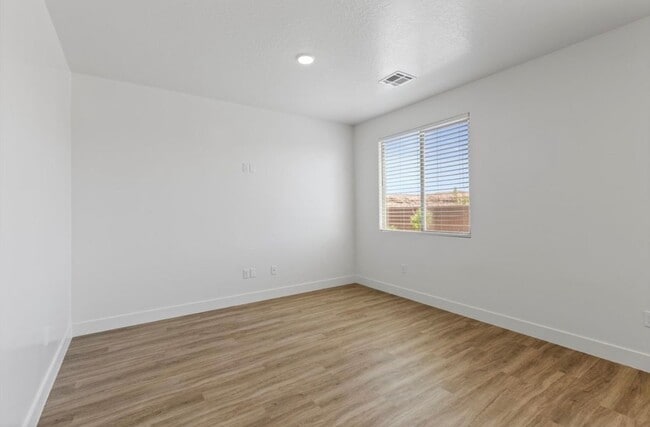 Photo - 5868 S Mythical Ln