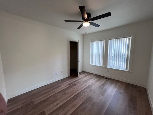 Photo - Beautiful Land Park home with fresh paint and new flooring throughout.