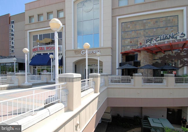 Photo - 9485 Fairfax Blvd