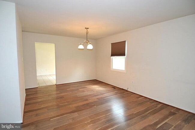 Photo - 3717 Irongate Ln