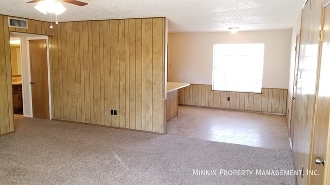 Photo - 5430 34th St Unidad A