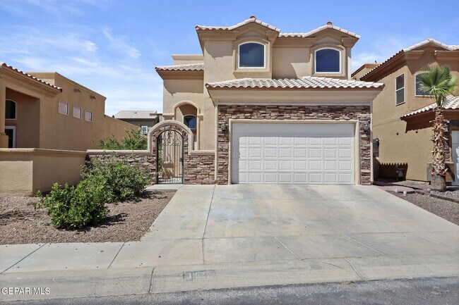 Building Photo - 11621 St Martin Way