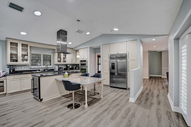 Photo - 2281 NW 36th St