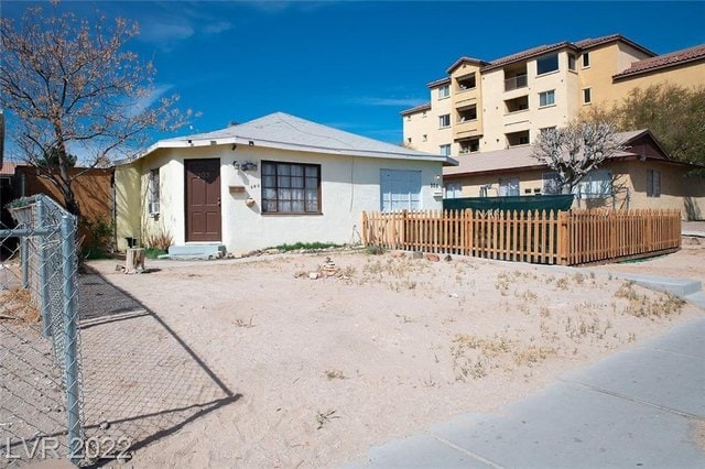 Building Photo - 203 N 13th St