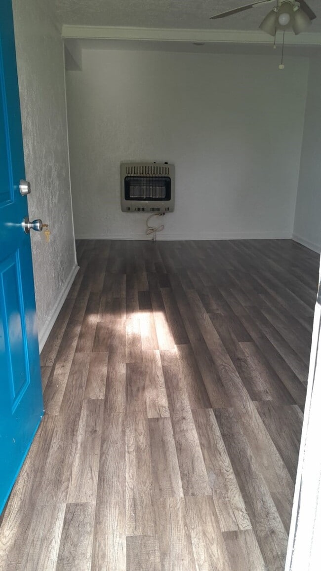 Photo - 2405 Franklin St