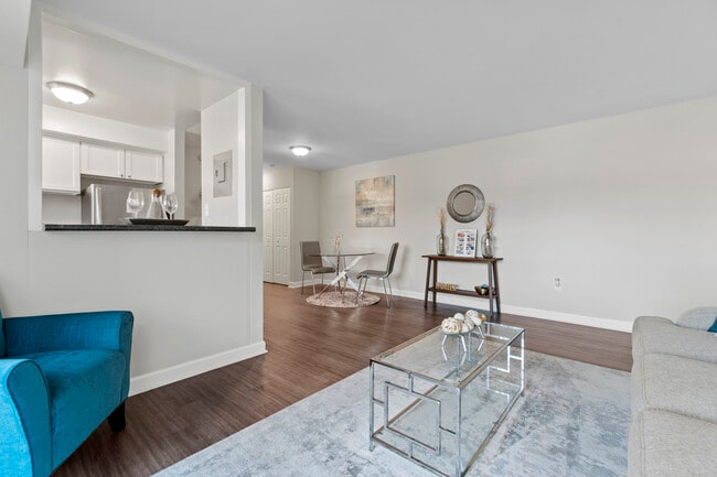 Photo - 404 Rivertowne Apartment Homes