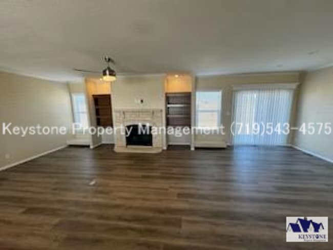 Photo - Upscale, Modern 4 Bedroom/2 Bathroom/2 Car Garage Home, PW $2400/$2400