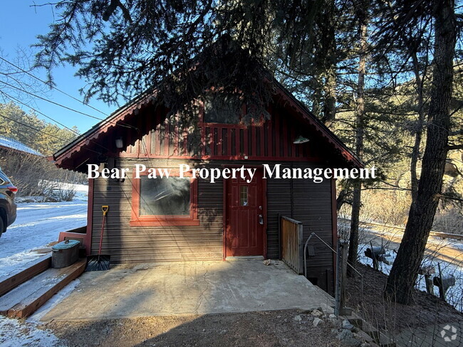 Building Photo - Adorable Duplex on Upper Bear Creek!! Unit B Rental