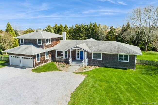 Photo - 8 Niamogue Ln