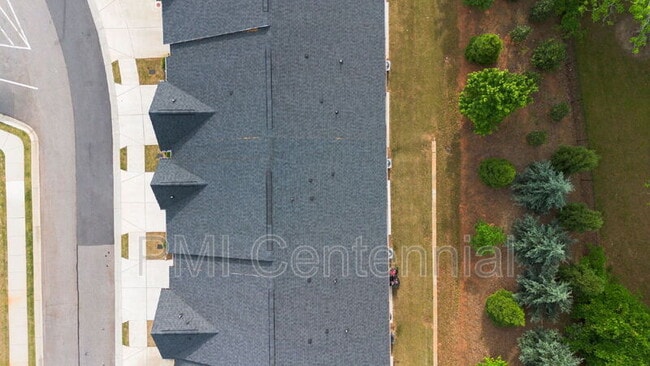 Photo - 192 Hampton Cir