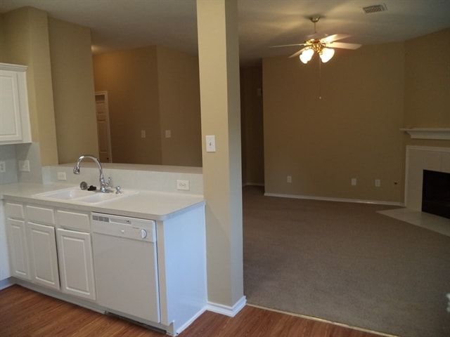 Photo - 5214 Flax Bourton St