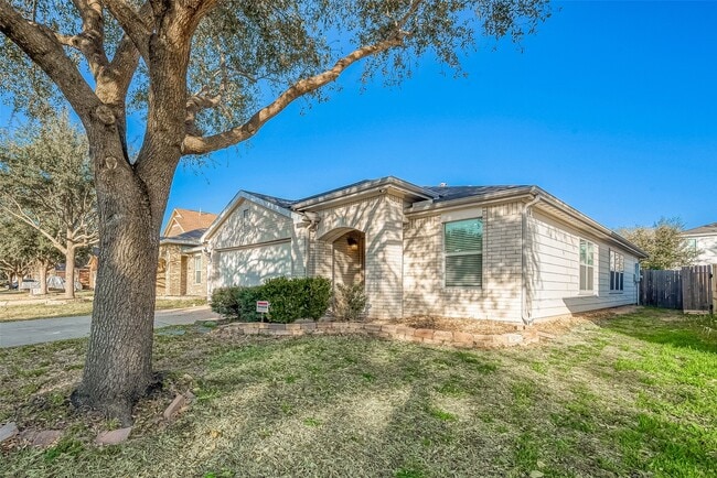 Photo - 7814 Crestbrook Manor Ln