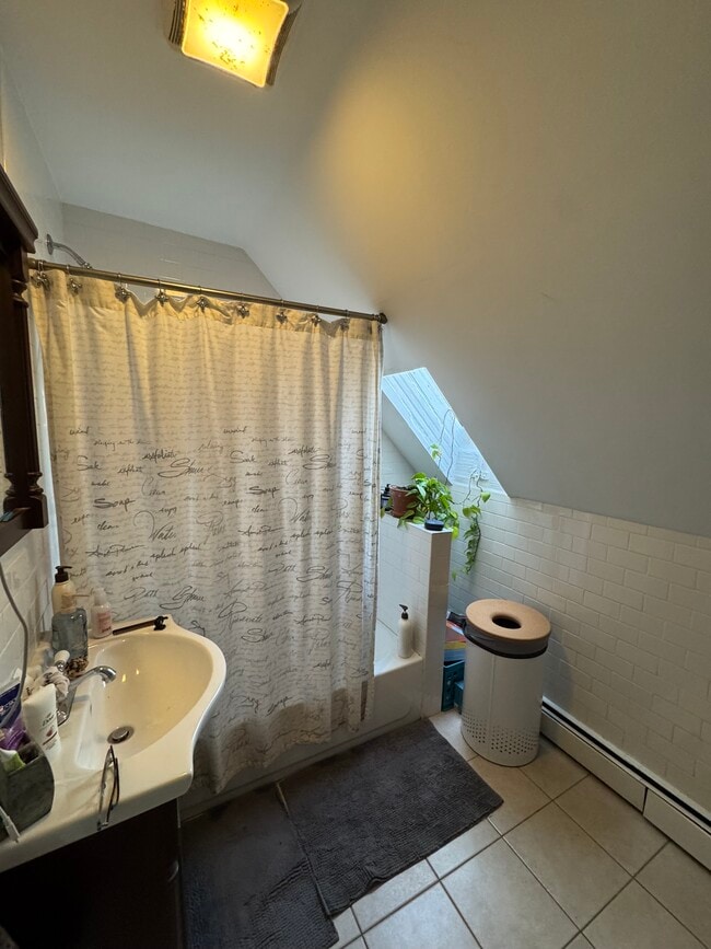 Photo - 3 Harvest Ter Unit 3