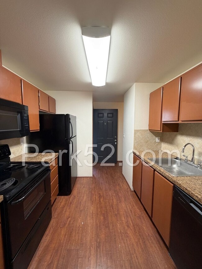 Photo - $250 Off First Full Month's Rent! Puyallup Area 2 Bedroom 2nd Floor Apartment Unit 17718-C