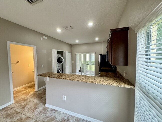 Photo - 20421 Needletree Dr