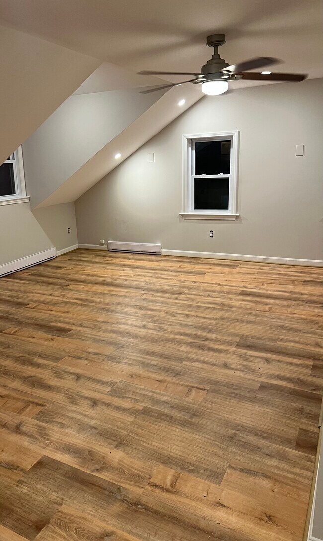 Photo - 35 Grove St Unit 2