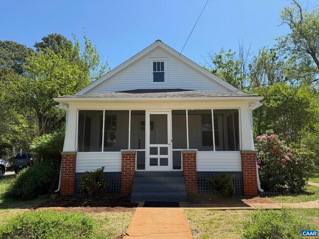 Building Photo - 1227 Blue Ridge Ave