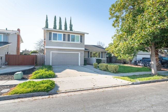 Photo - Spacious custom 4 bedroom home with pool and 2 car garage!