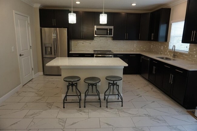 Photo - 1535 W Cass St