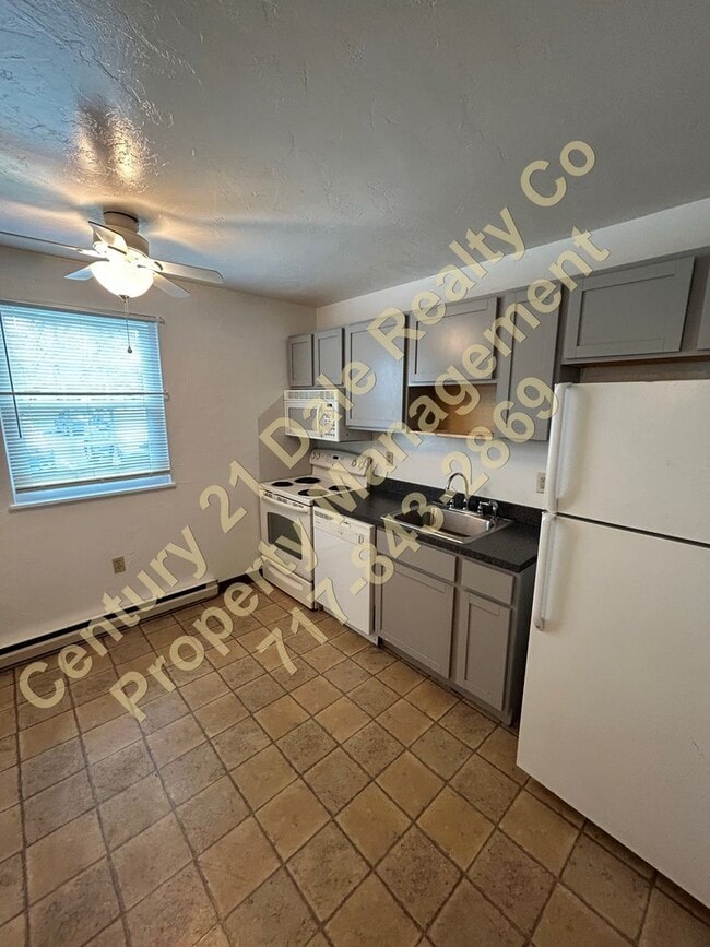 Photo - 1759 Baron Dr