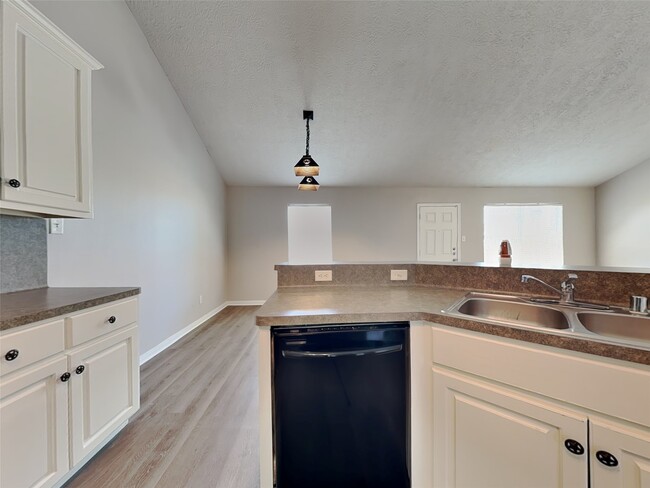 Photo - 16372 River Fall Ct