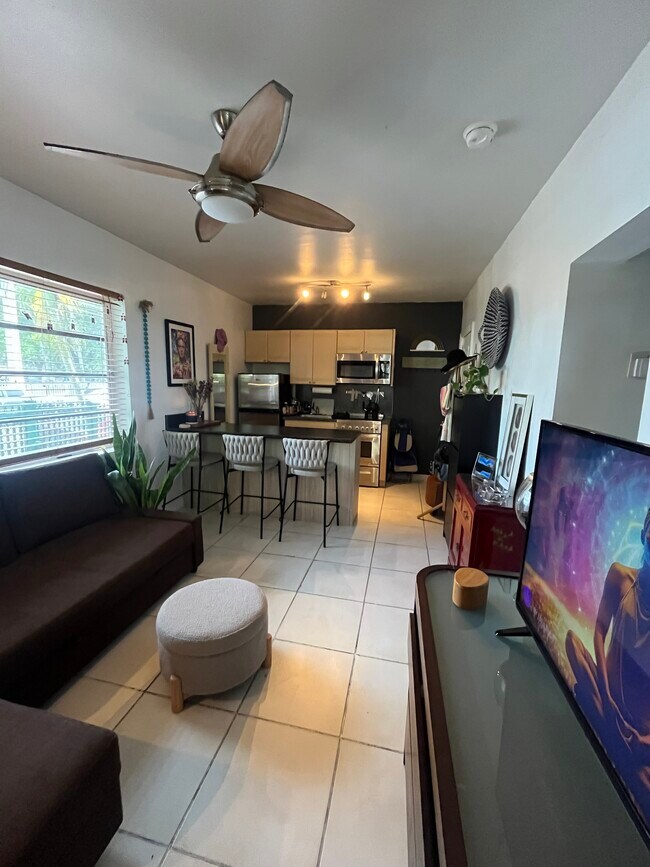 Photo - 601 Michigan Ave Unidad 601 Michigan Condo