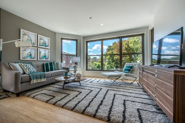 74 Ashford St Unit 608