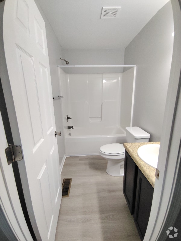 Building Photo - 65 Duiguid Dr Rental