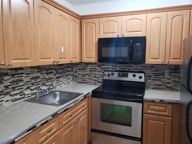 Photo - 8075 NW 7th St Unit 115