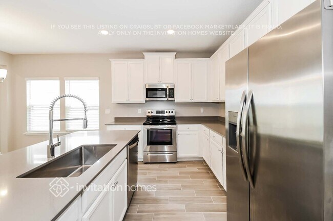 Photo - 10009 Lemon Grass Ln